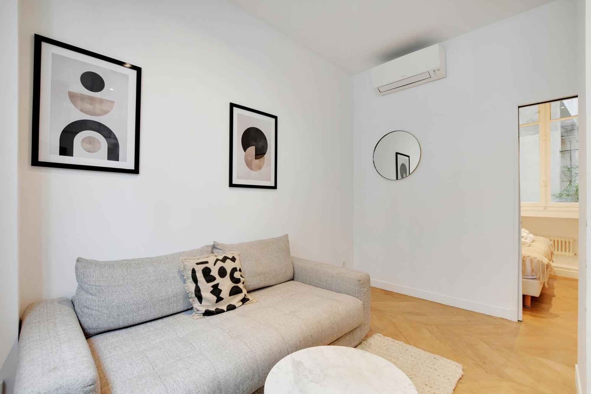 Pick A Flat'S Apartments In Saint Michel - Rue Du Sommerard Paris Exterior photo